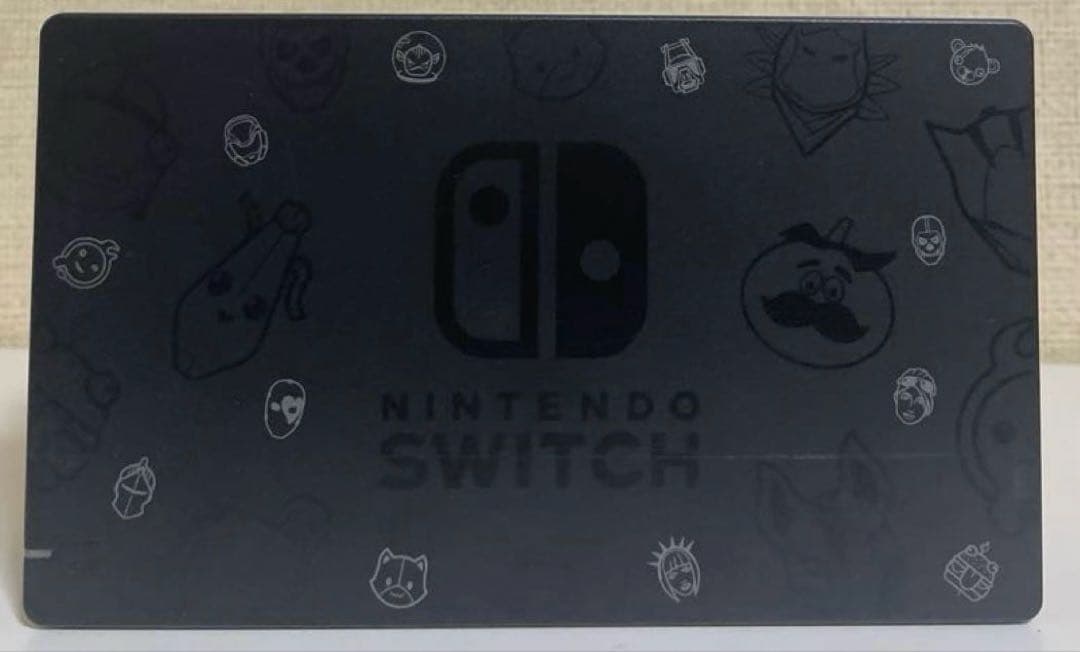 [ジャンク]Switch フォートナイトスペシャルセット　Joy-Conなし