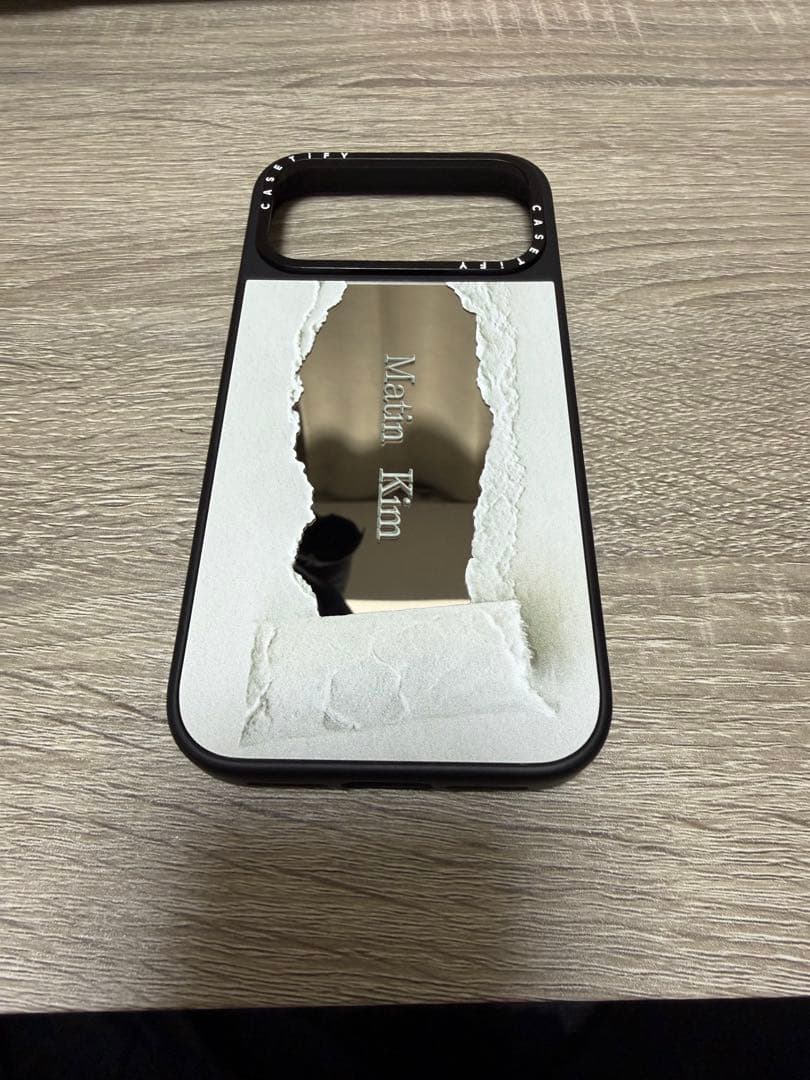 iPhoneアクセサリー Matin Kim iPhone17pro max CASETiFY