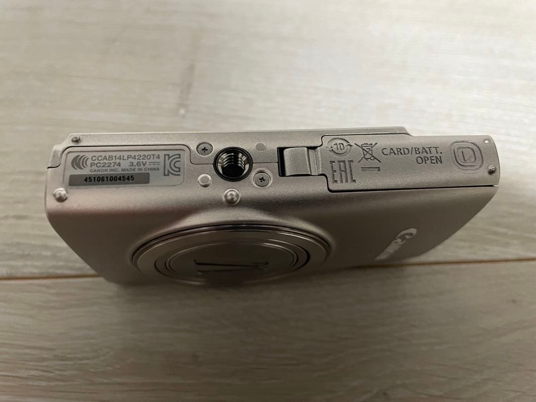 【週末値下げ】Canon IXY650 コンパクトデジタルカメラ　IXY 650