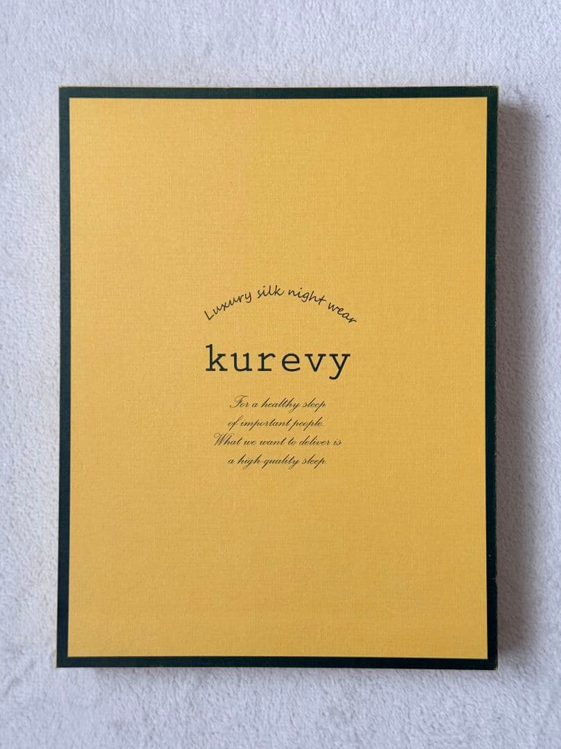 kurevy 高級シルクパジャマ Mサイズ ホワイト