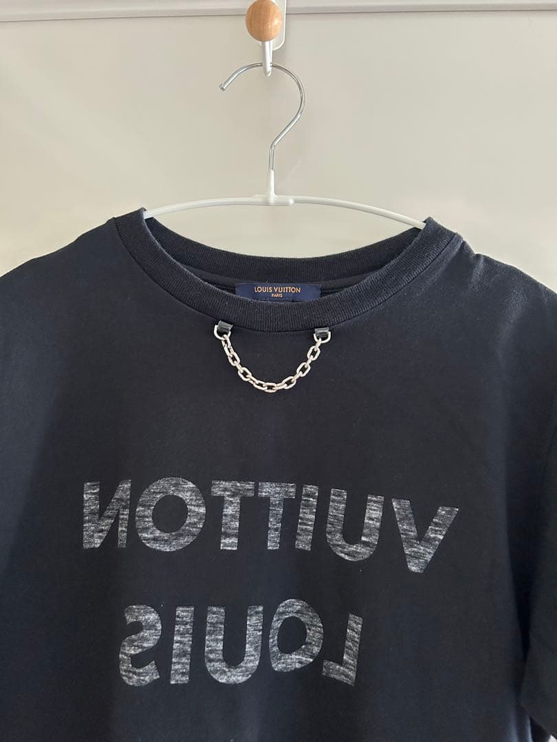 ルイ・ヴィトン ロゴ Tシャツ ブラック