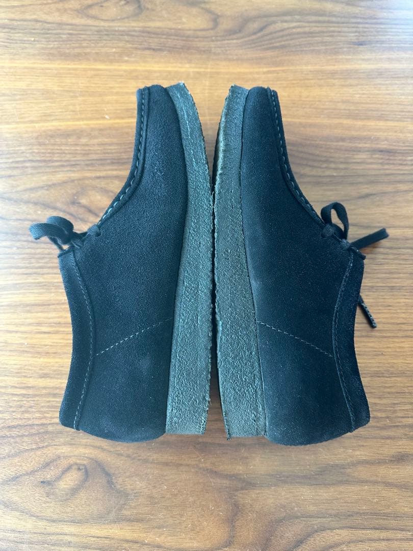 【美品】クラークスオリジナル ワラビー ローカット スエード黒