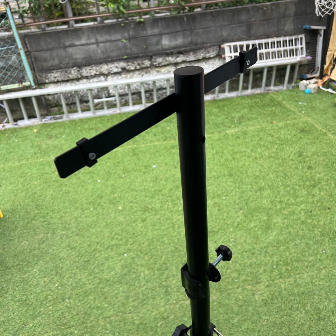 【専用出品】ダーツスタンド 自立式 ブラック　Yalevine 三脚