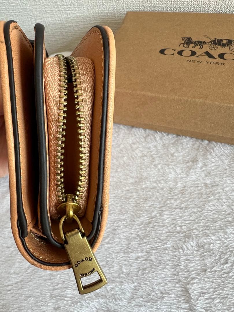 ❣️セール中❣️COACH タビー ミディアム ウォレット 二つ折り財布 タン系