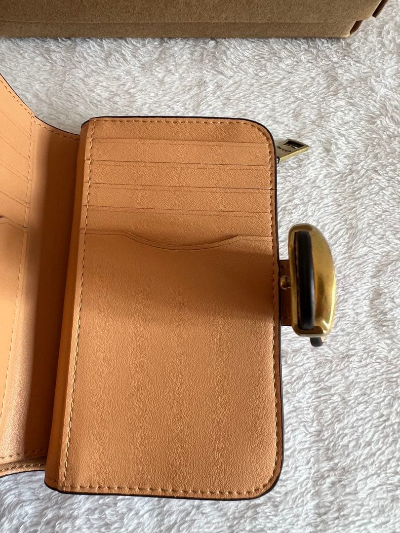 ❣️セール中❣️COACH タビー ミディアム ウォレット 二つ折り財布 タン系