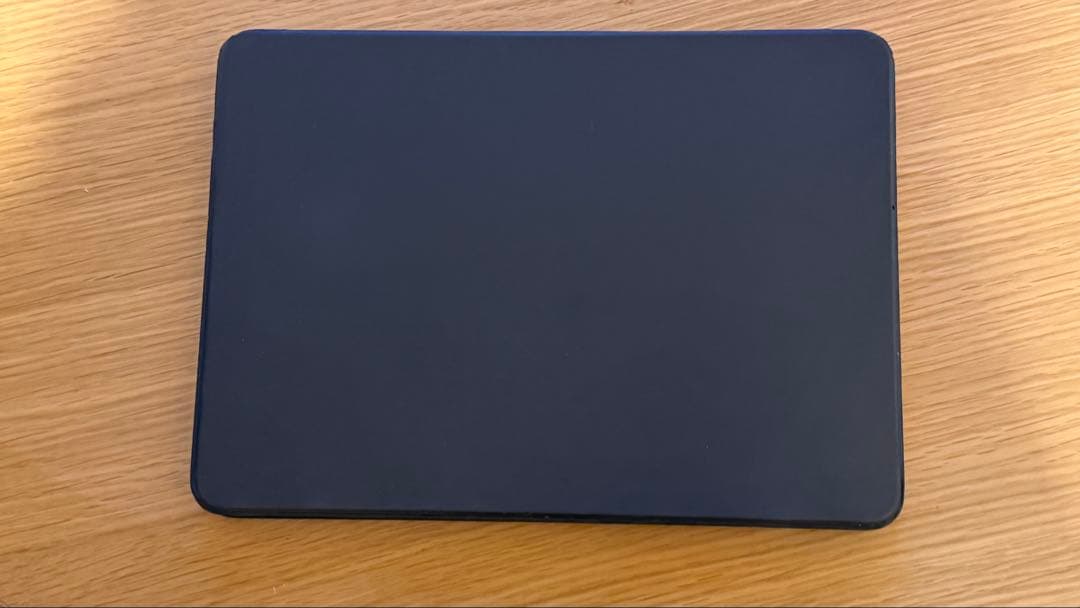 【iPad air】第4世代Bluetoothキーボード ハードカバー付き