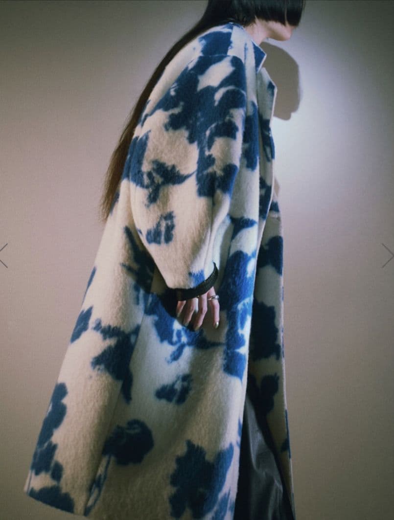 Ameri　UND SHADOW FLOWER WOOL COAT