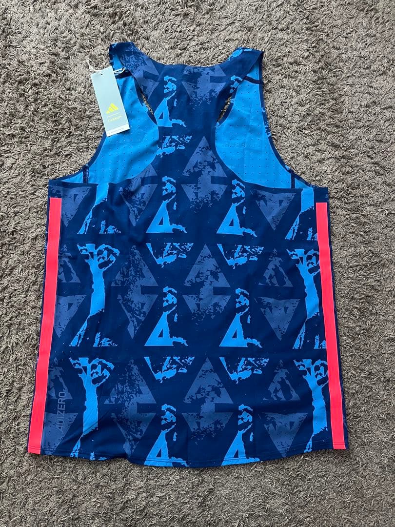 新品未使用　adidas シングレット　Mサイズ