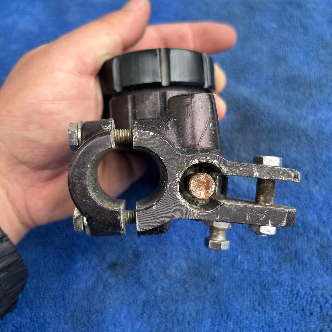 純正Z1 ブレーキマスターシリンダー