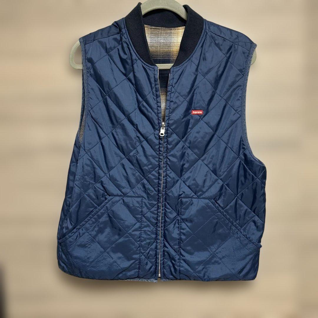supreme リバーシブル　キルティングジャケット　ベスト