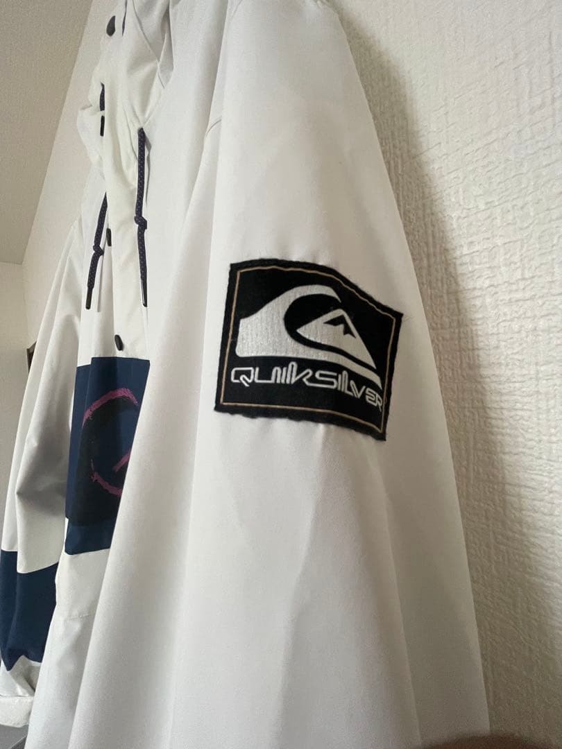 t*a様 Quiksilver スノーボードウェア