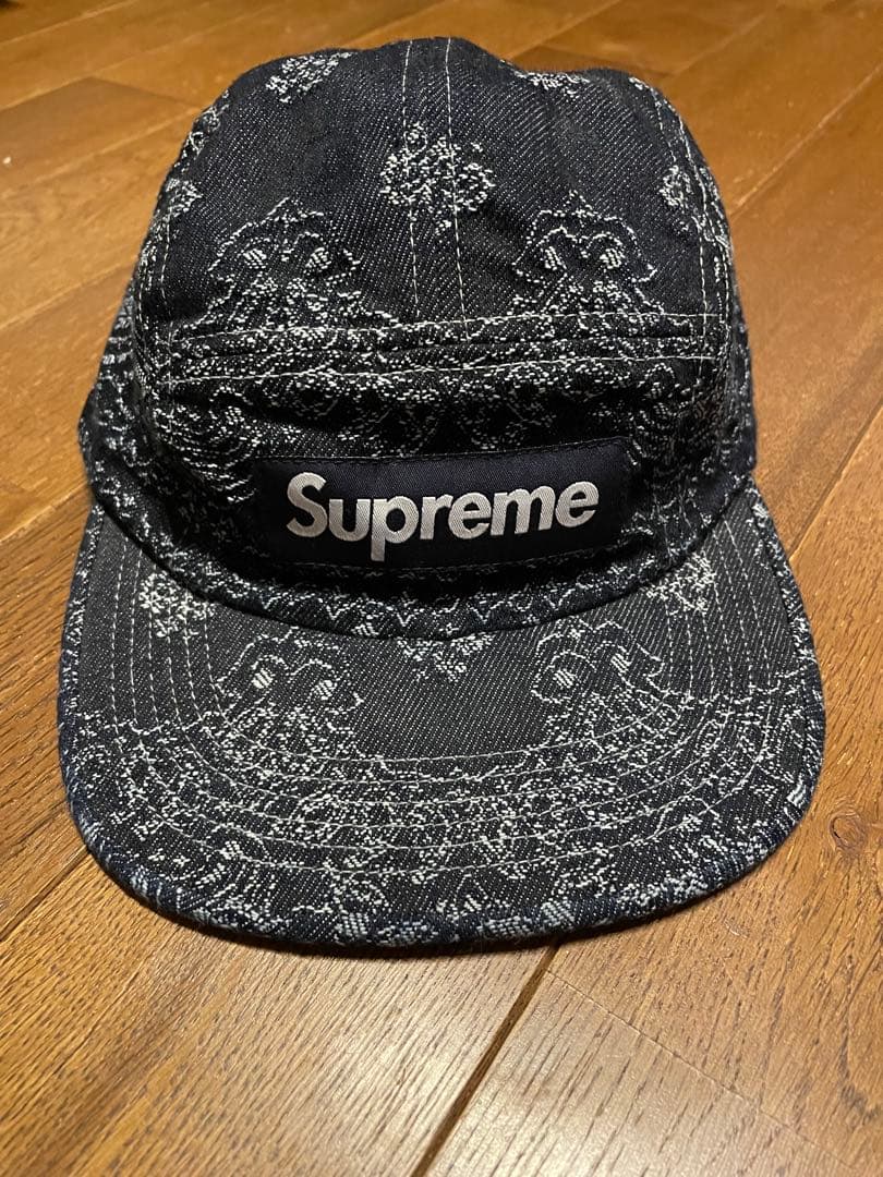 Supreme バンダナ柄 キャップ