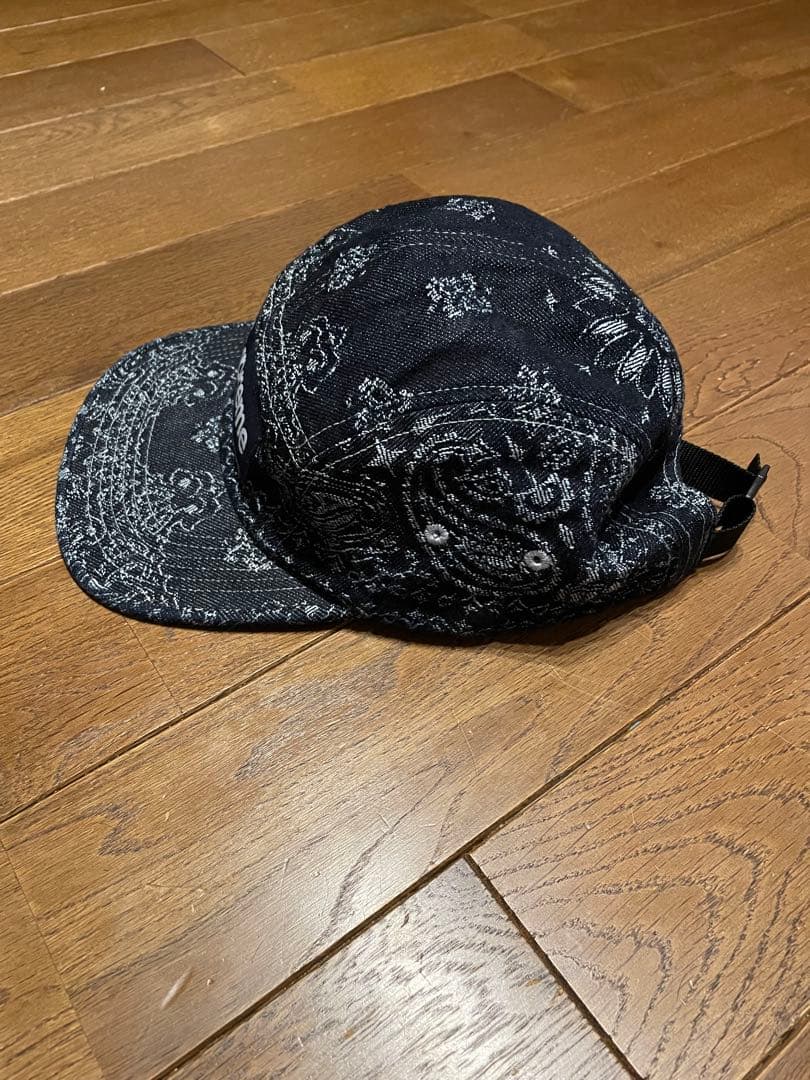 Supreme バンダナ柄 キャップ