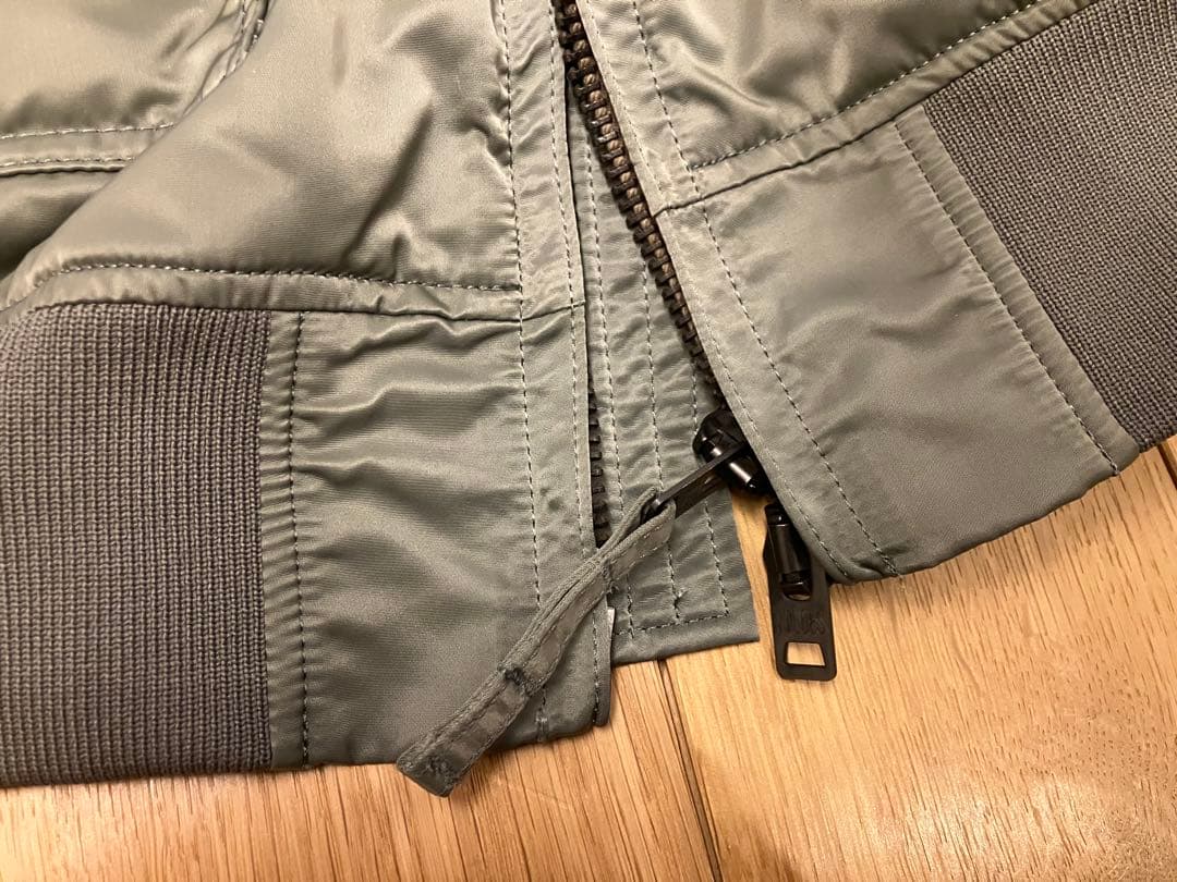 z*1様 HYKE TYPE CWU-45/P JACKET OLIVE サイズ