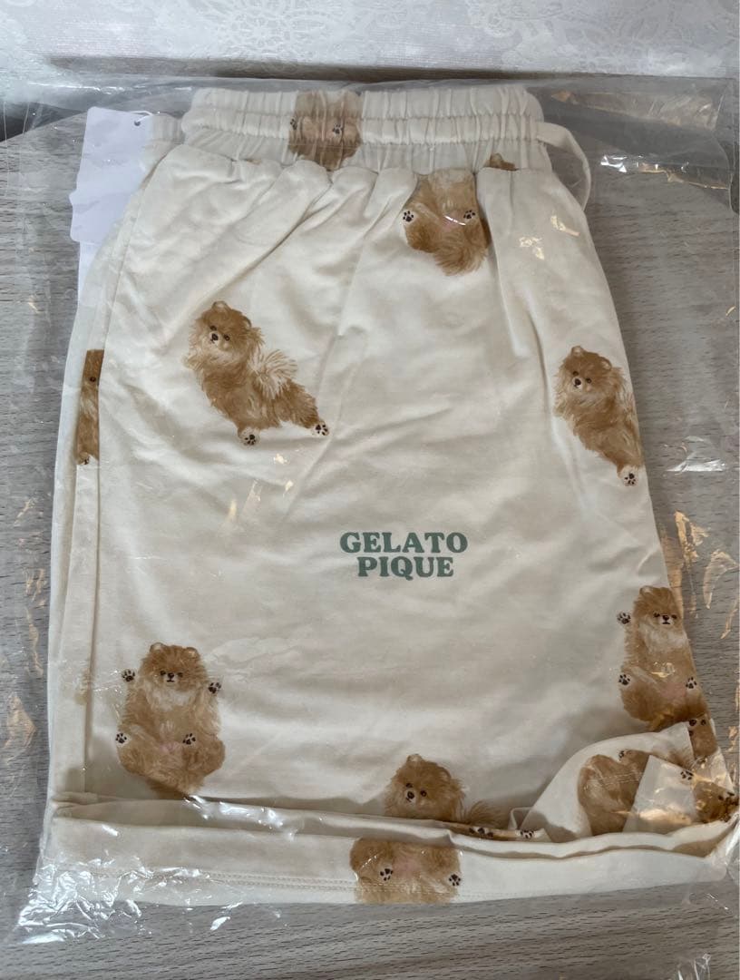 【新品】ジェラートピケ　ドッグワンポイントTシャツ& ドッグ柄ショートパンツ