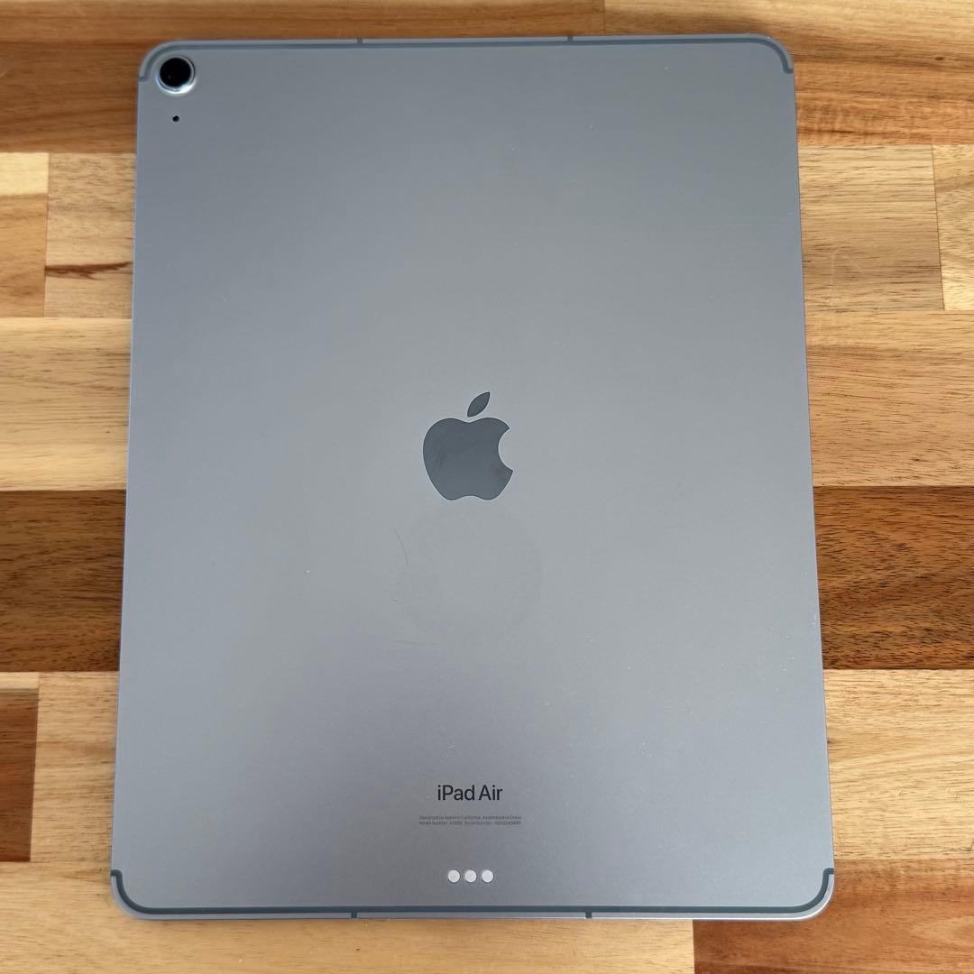 iPad Air 13インチ (M2) 128GB Cellular グレー