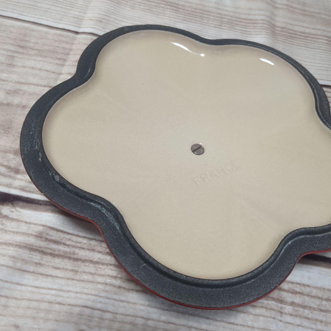 LE CREUSET（ル・クルーゼ ）　ココットフルール 20cm レッド