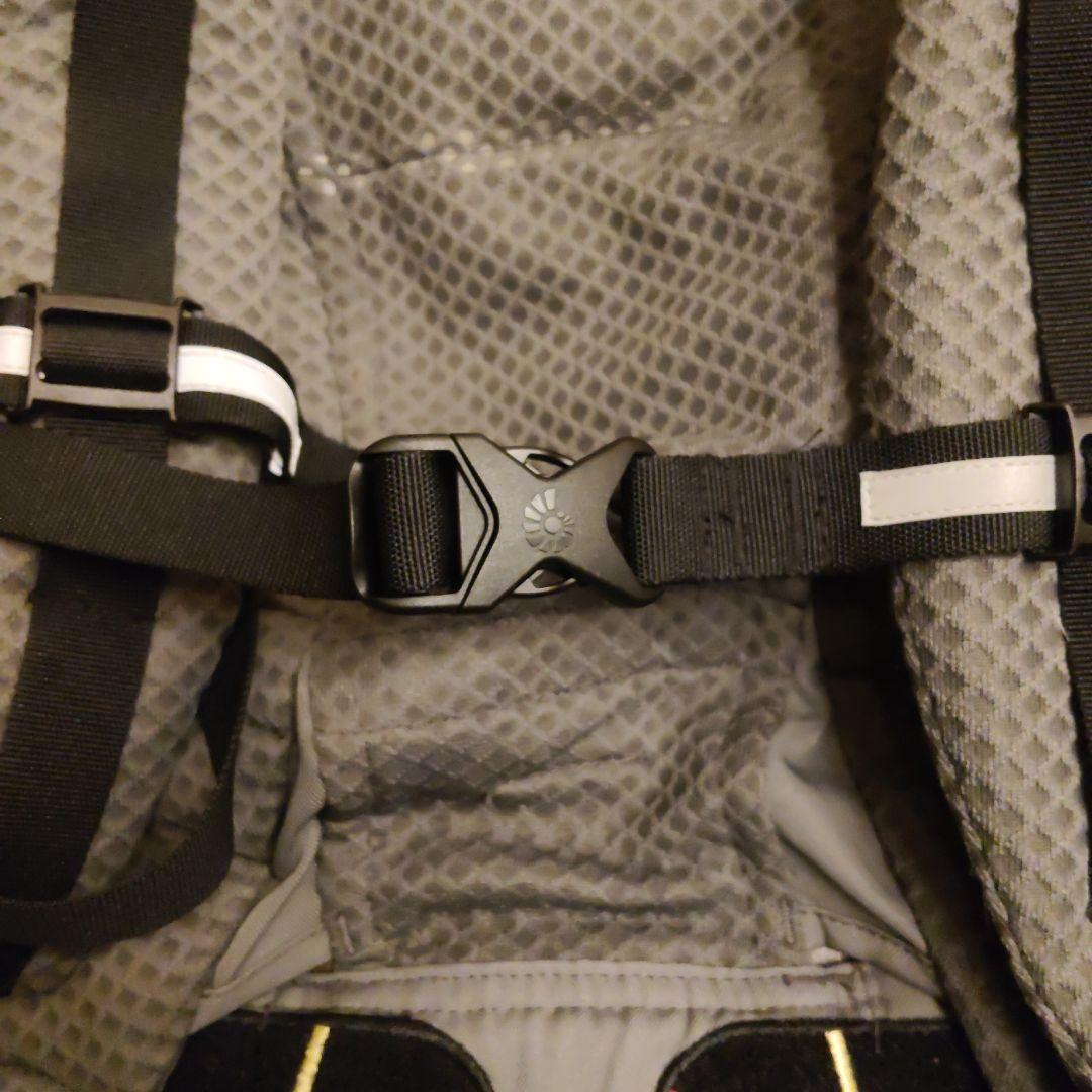 【美品】エルゴベビーアダプトソフトフレックスメッシュErgobaby 抱っこ紐