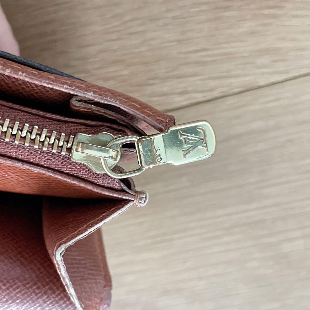 ルイ・ヴィトン　モノグラム　ポルトモネ・ジップ　二つ折財布