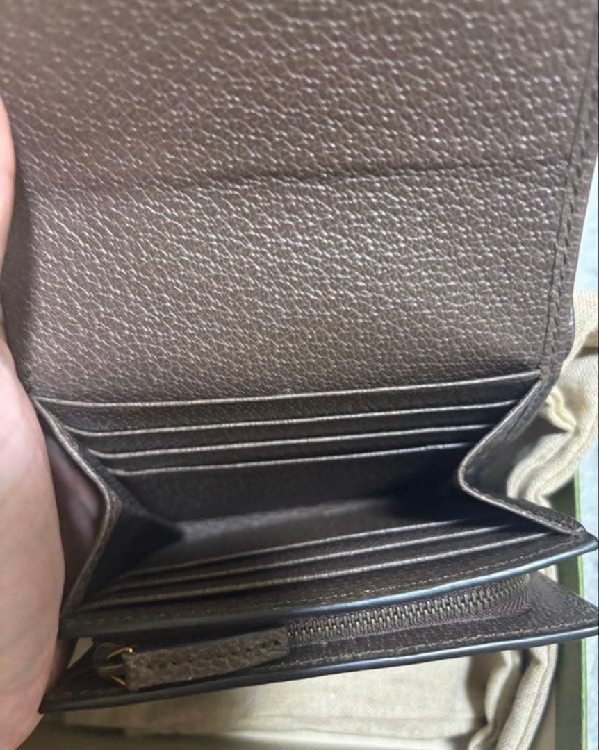 本日限定価格　最安値　ノベルティ付き　Gucci ジャンボGG 折り財布　大容量