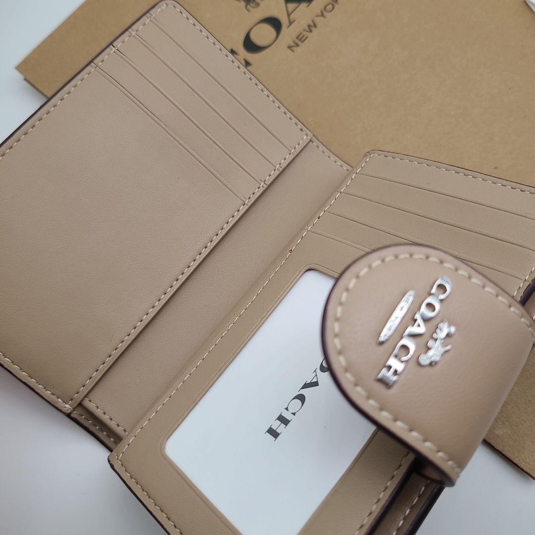 COACH　コーチ　若干訳あり　折り財布　新品　正規品