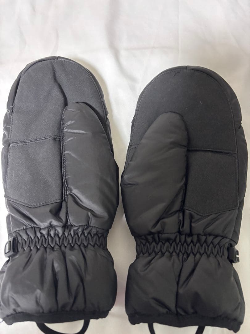 希少 美品 Patagonia ナノパフ ミット 22425 BLK サイズM