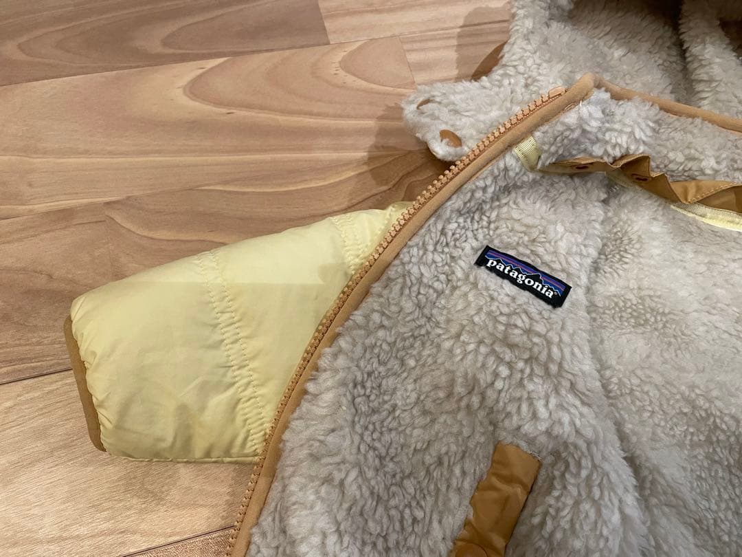 Patagonia ベビーダウン リバーシブル 12-18M