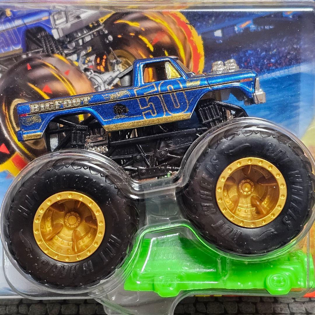 ホットウィール　モンスタートラック　ビッグフット　50周年