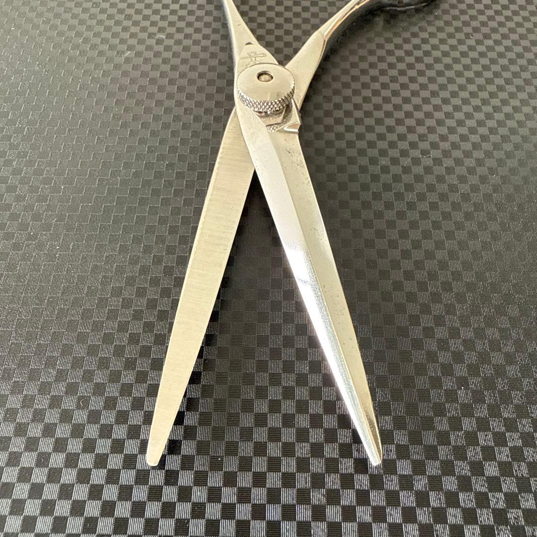最高級☆理容☆鋏☆ハイネッタ☆ZPAT☆片剣型☆ローヤルキンダムクイーン☆美品！