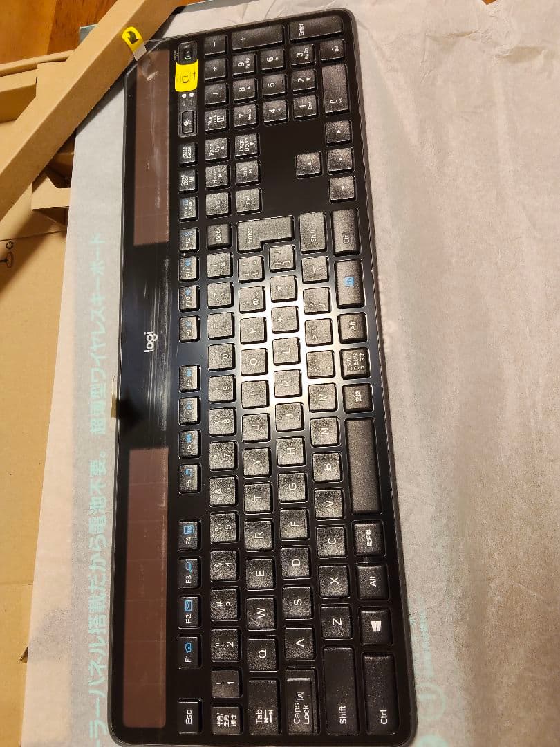 最終値下げ　logicool K750r ソーラーワイヤレスキーボード