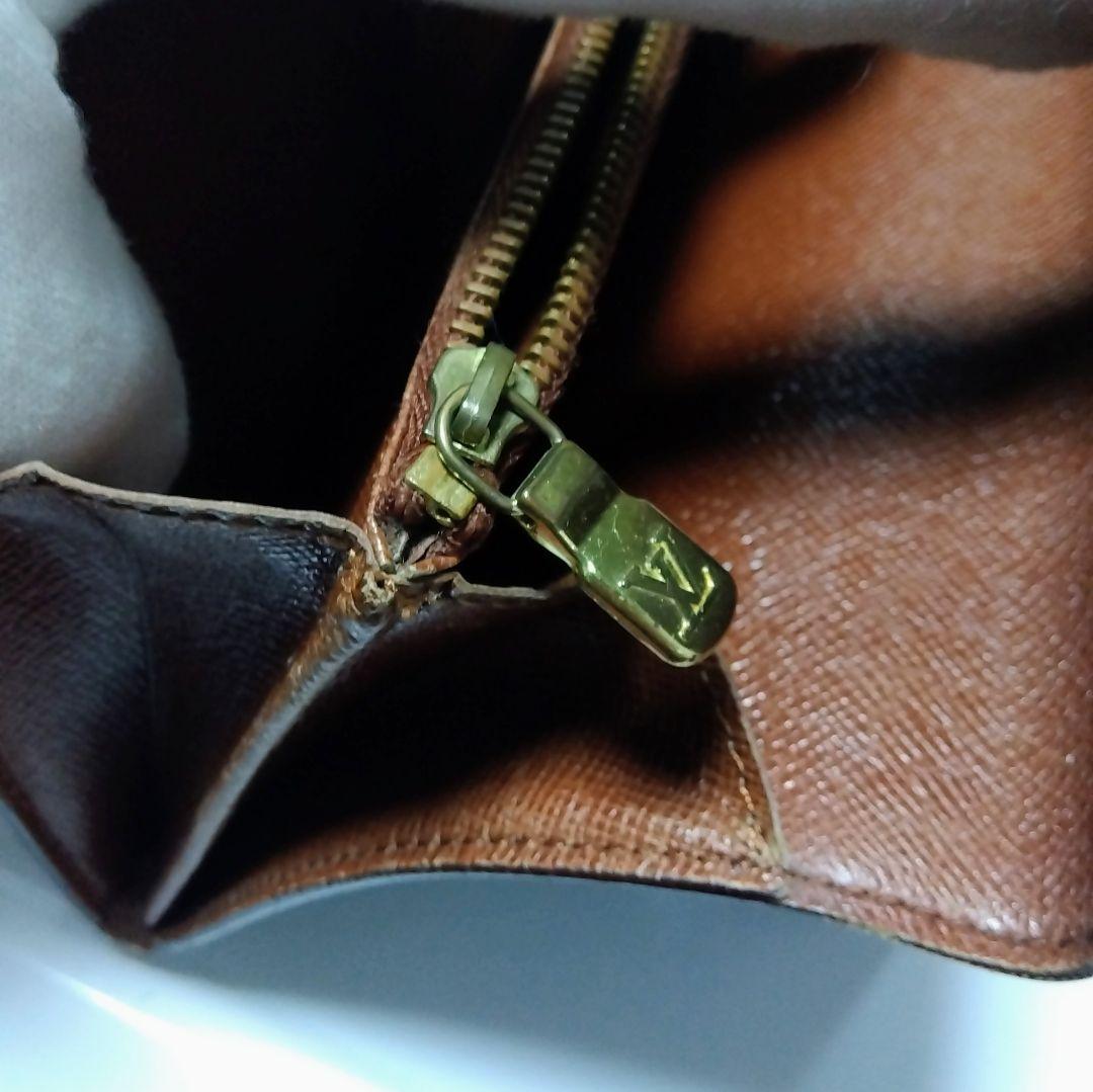Louis Vuitton　ルイヴィトン 二つ折り長財布 モノグラム