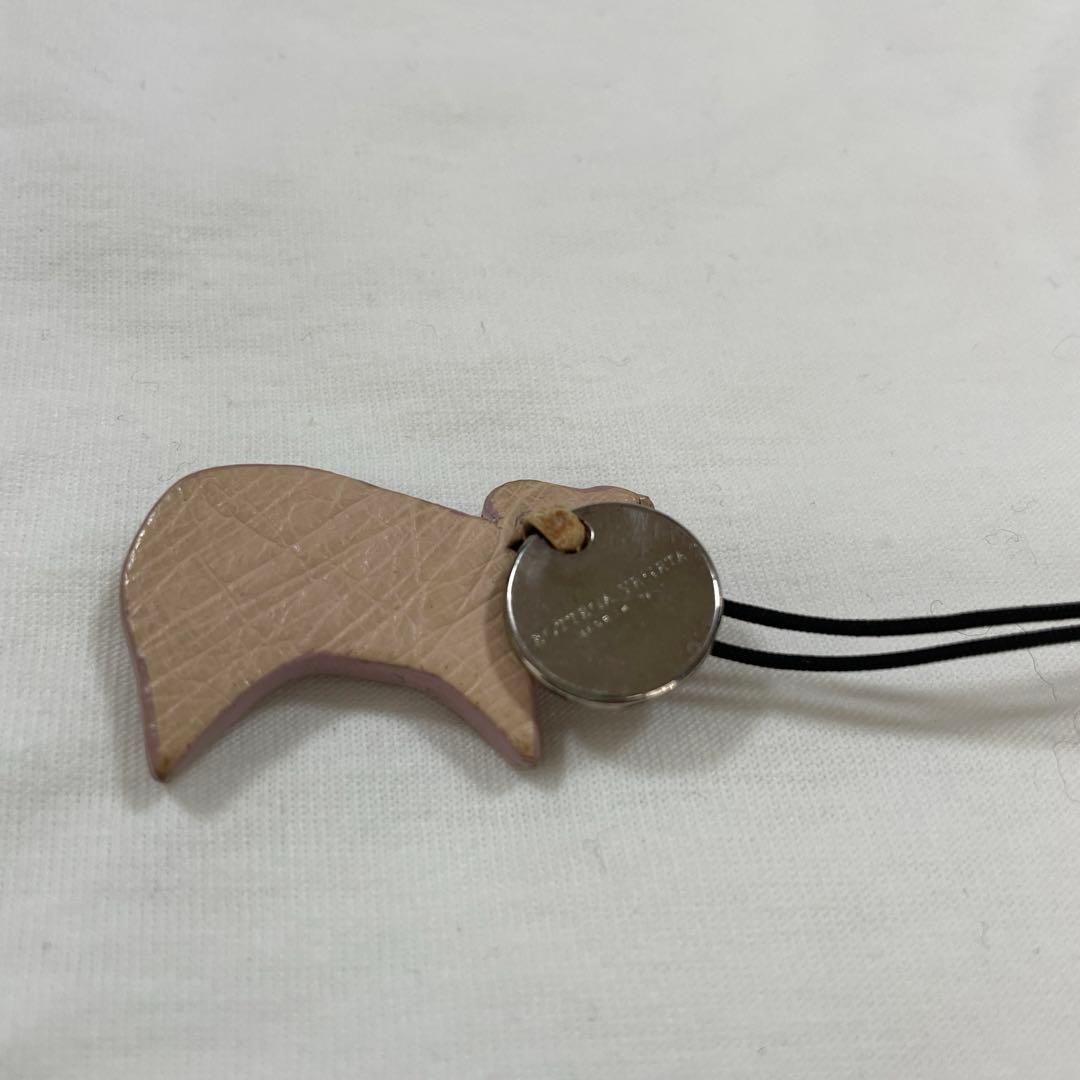 ボッテガべネタ　ストラップ　チャーム　ぶた　ピンク