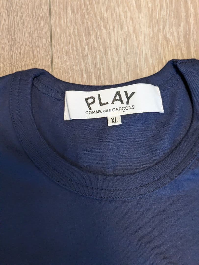 PLAY コムデギャルソン　ハート Tシャツ ネイビー