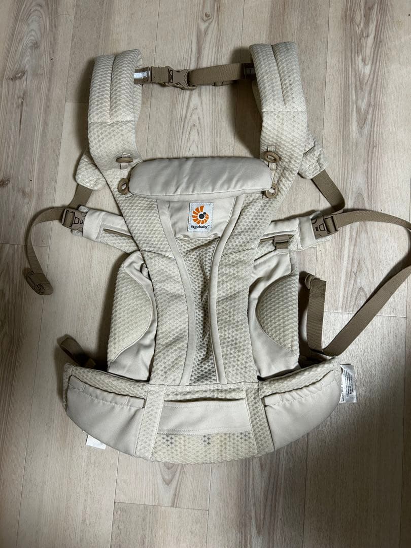 【m】ergobaby エルゴベビー 抱っこひも ナチュラルベージュ