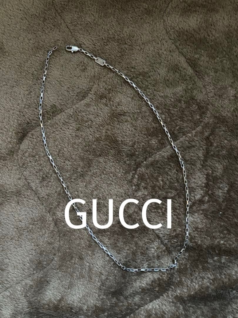 GUCCI シルバーチェーンネックレス　50cm