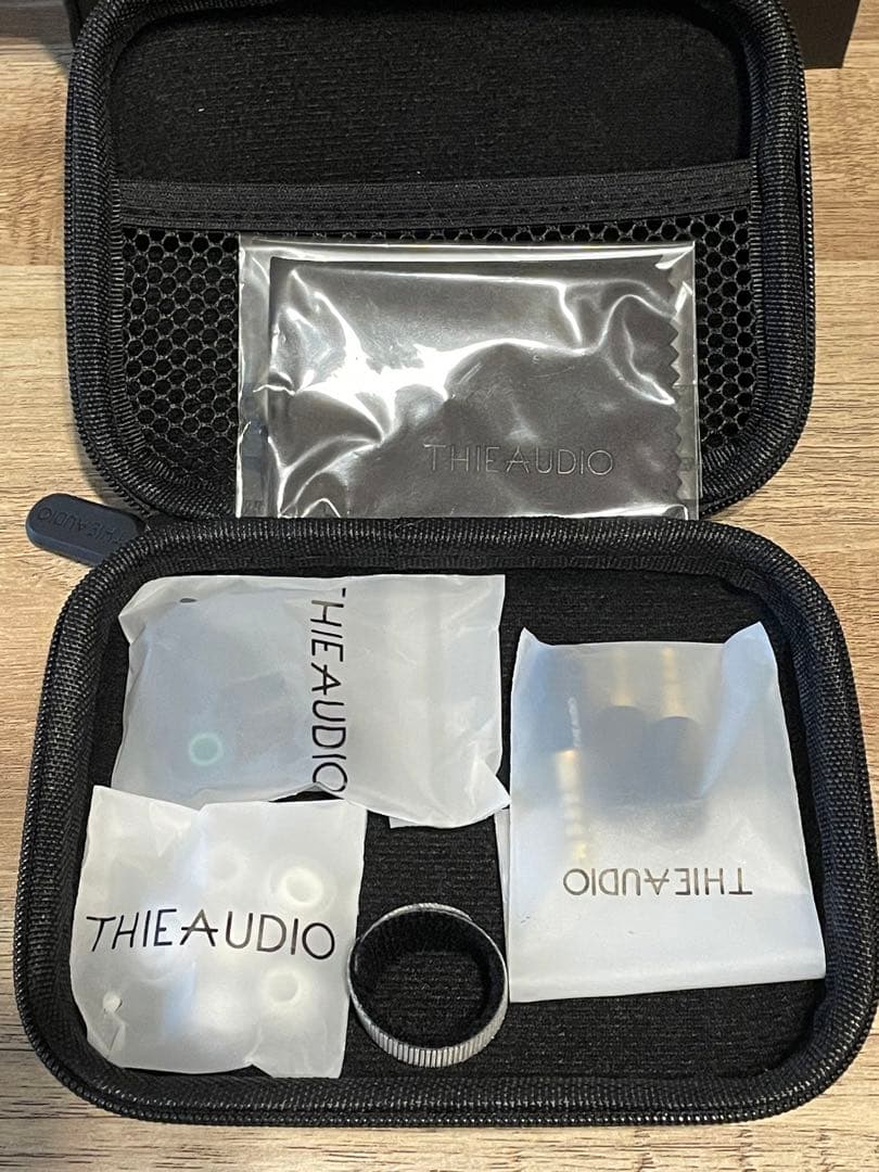 イヤホン THIEAUDIO Prestige LTD