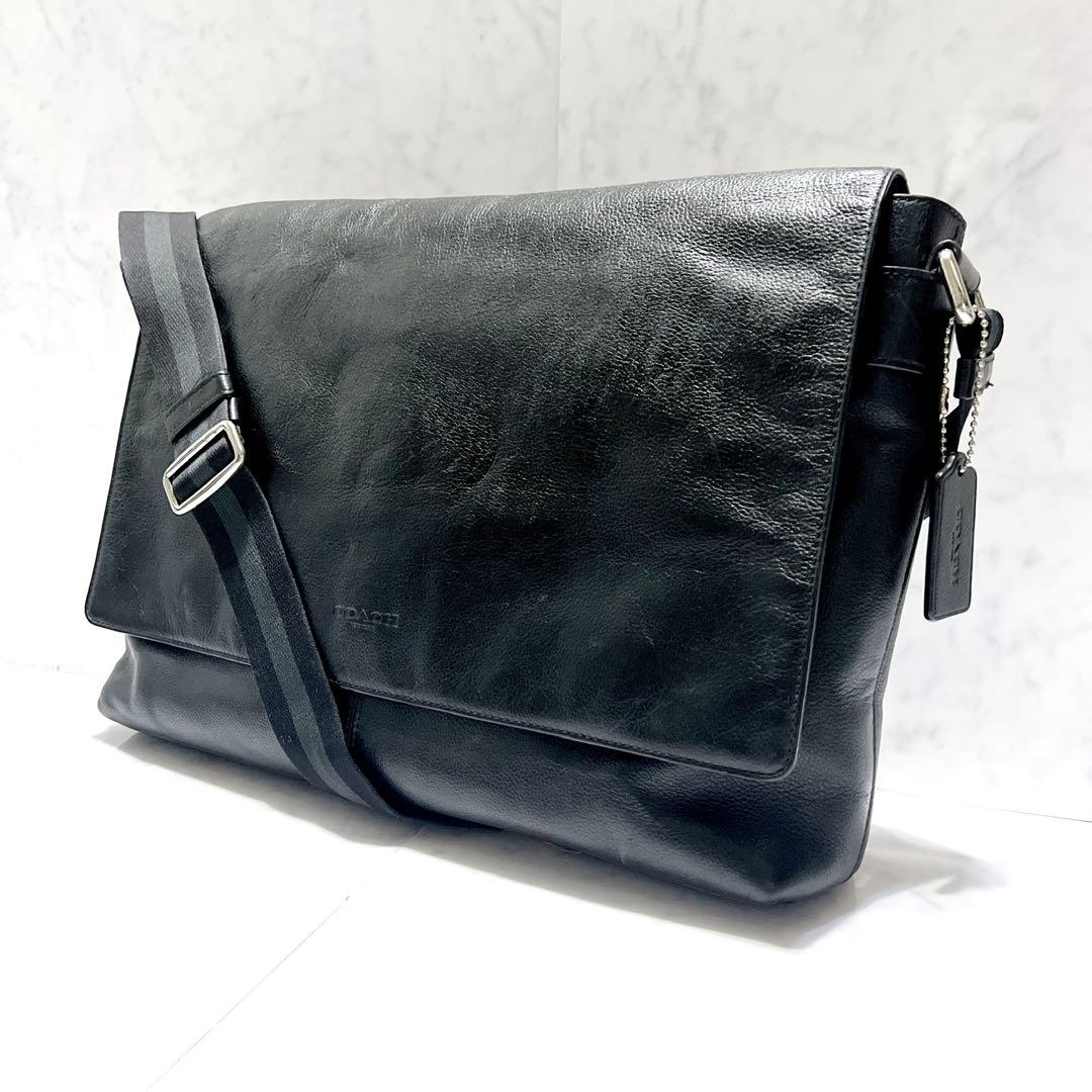 COACH コーチ チャールズ メッセンジャーバッグ ブラック シボ加工
