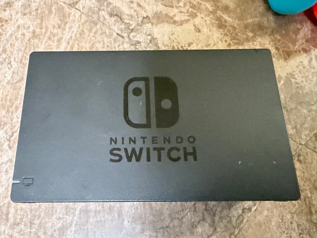 Nintendo Switch 1 本体 ジョイコン付き　セット
