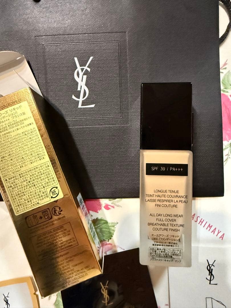 ファンデーション Yves Saint Laurent ALL HOURS FOUNDATION