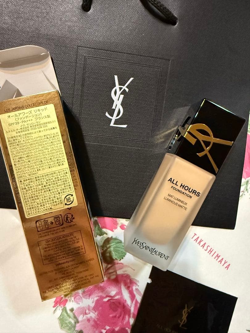 ファンデーション Yves Saint Laurent ALL HOURS FOUNDATION