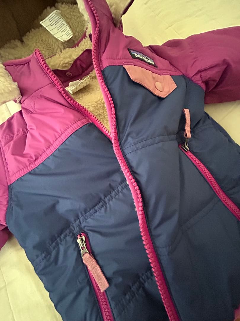 Patagonia フード付き コート　3T ベビー　アウター