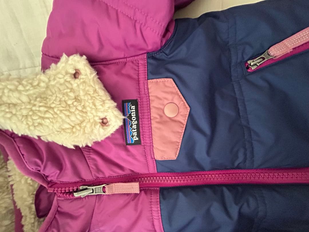 Patagonia フード付き コート　3T ベビー　アウター