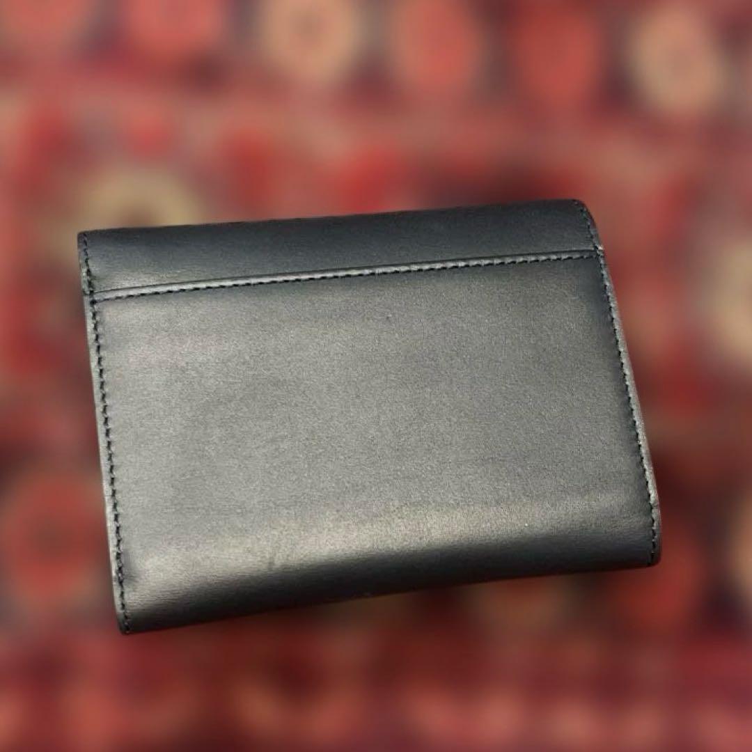 新品未使用✨アニエスベー　牛革　二つ折り財布　黒　シンプル　天然皮　ミニ財布