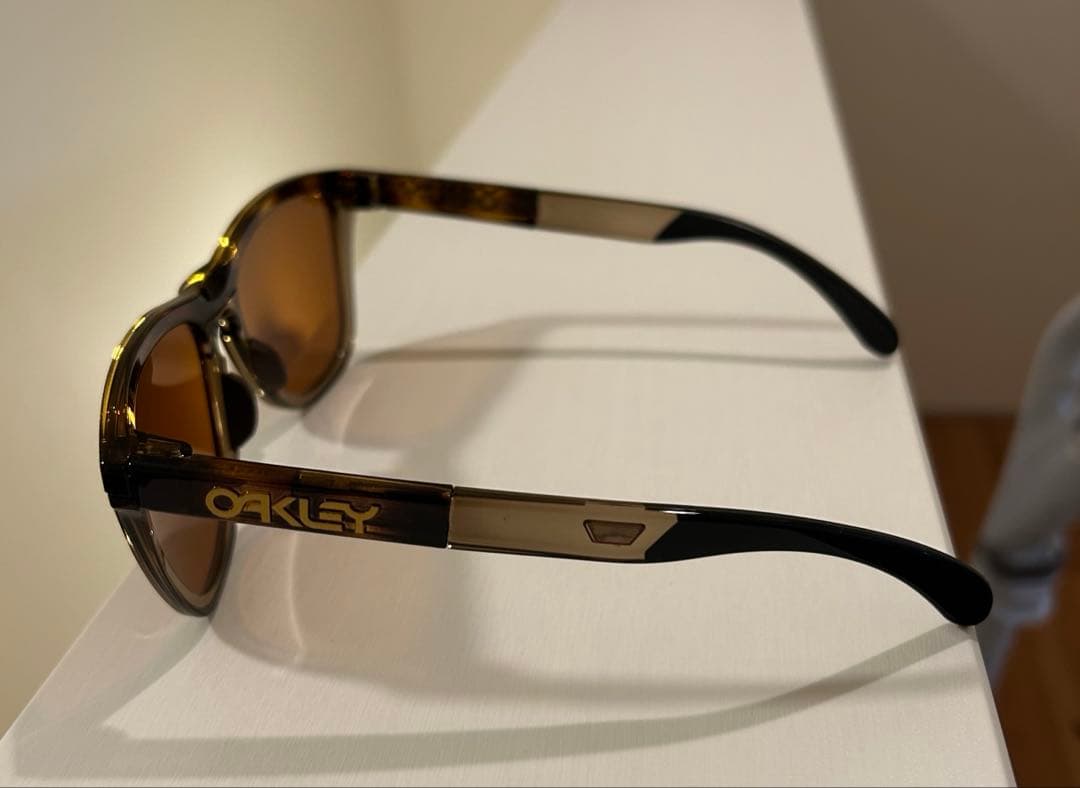 Oakley サングラス Frogskins TM Range 偏光レンズ