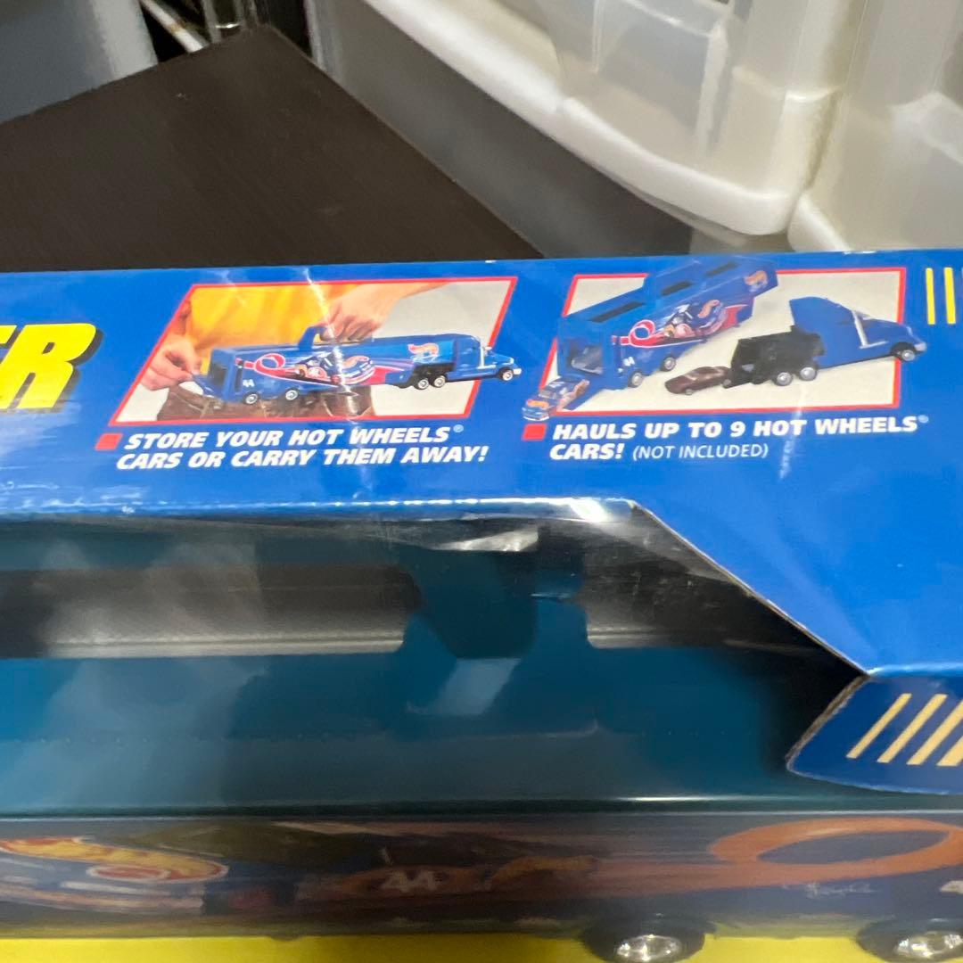ミニカー Hot Wheels Team Transporter