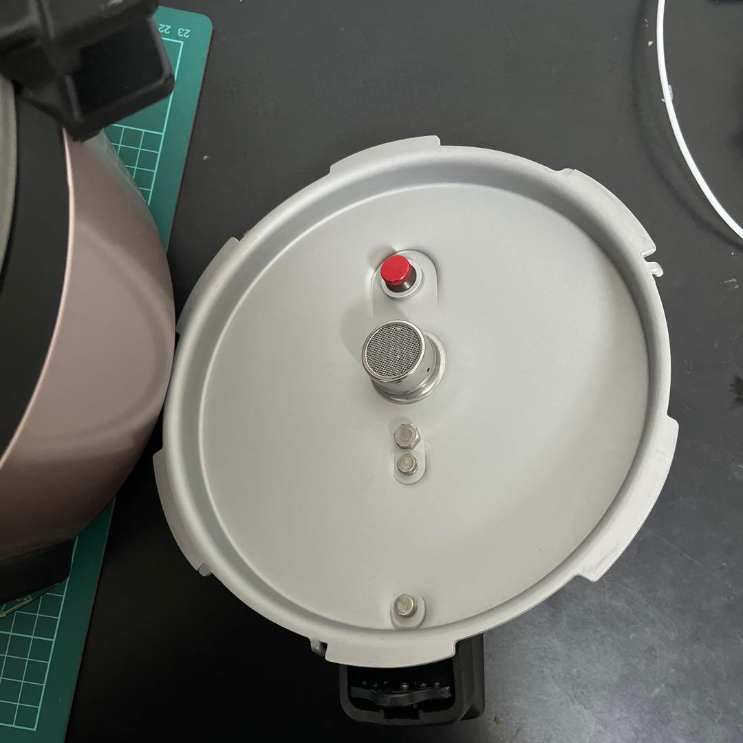 （Ａ）美品　Panasonic 電気圧力鍋 SR-P37-P ピンクカラー