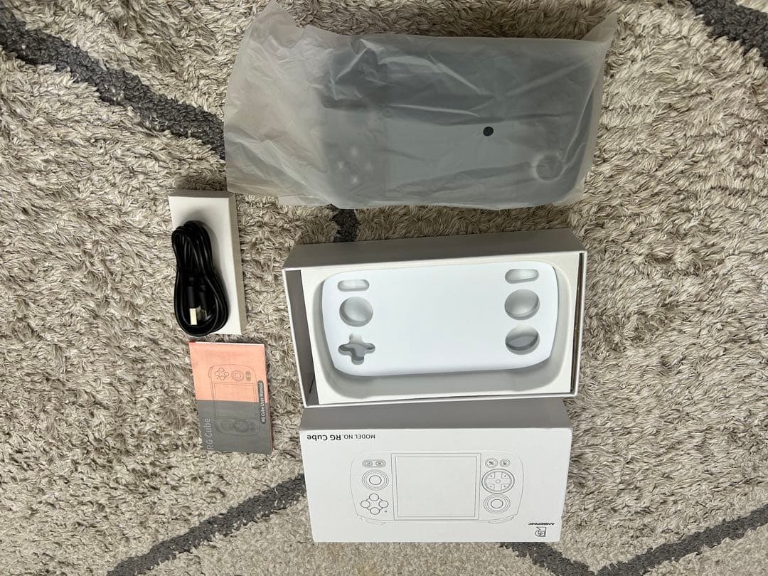 ANBERNIC RG Cube ブラック 8GB/128GB
