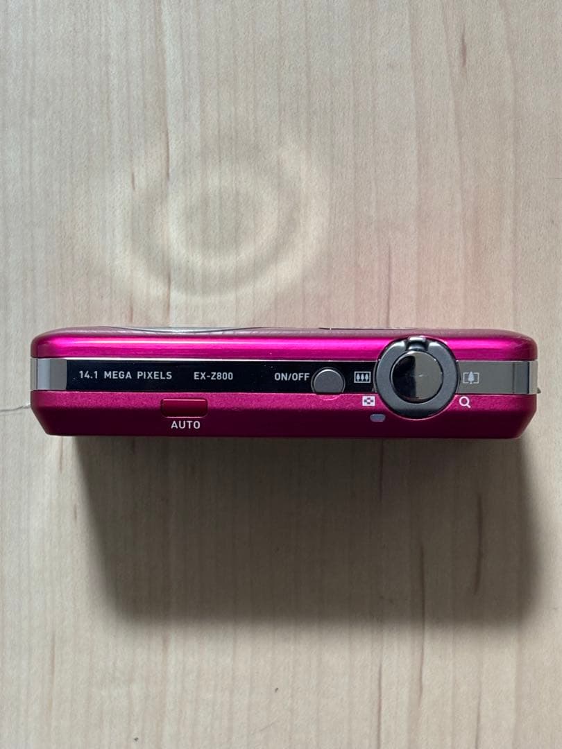 CASIO EXILIM EX-Z800コンパクトデジタルカメラ ピンク