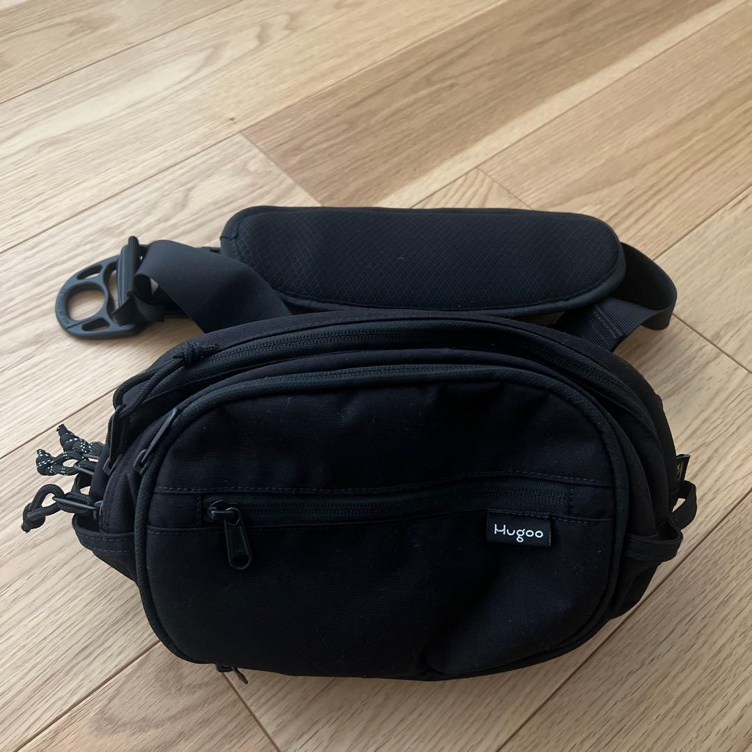 【Hugoo】【美品】（ハグー）抱っこ紐　ヒップシート付きショルダーバッグ