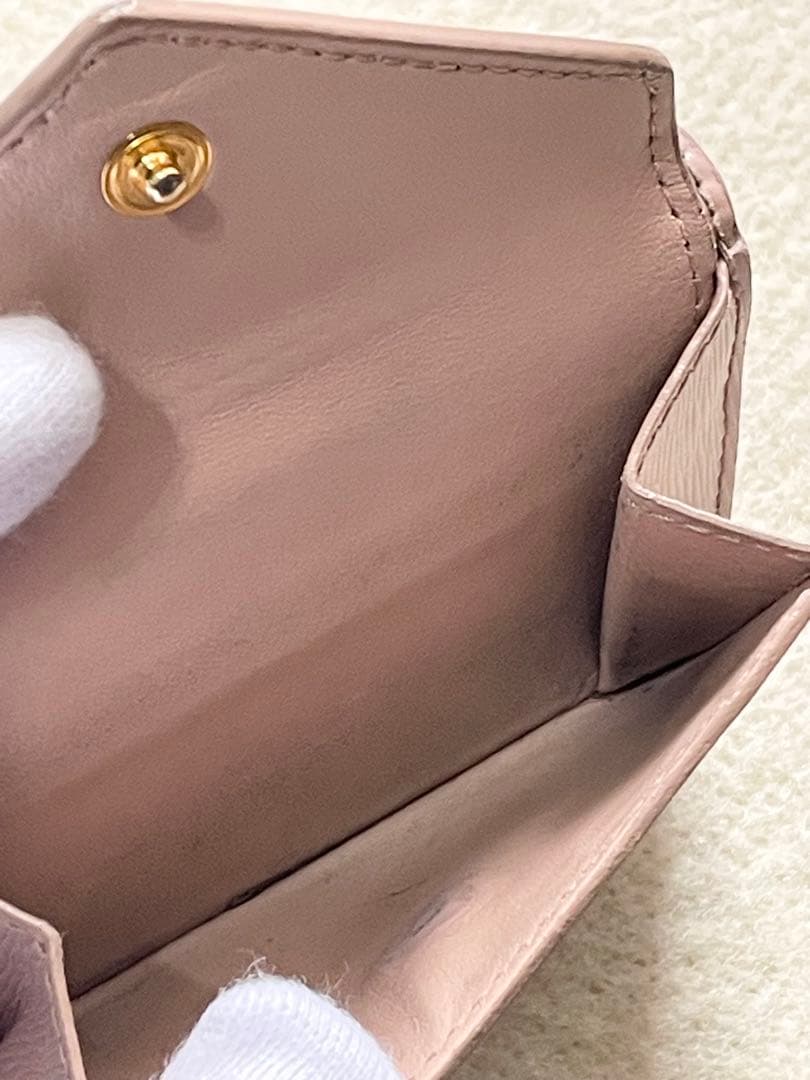 PRADA 三つ折り財布 プラダ